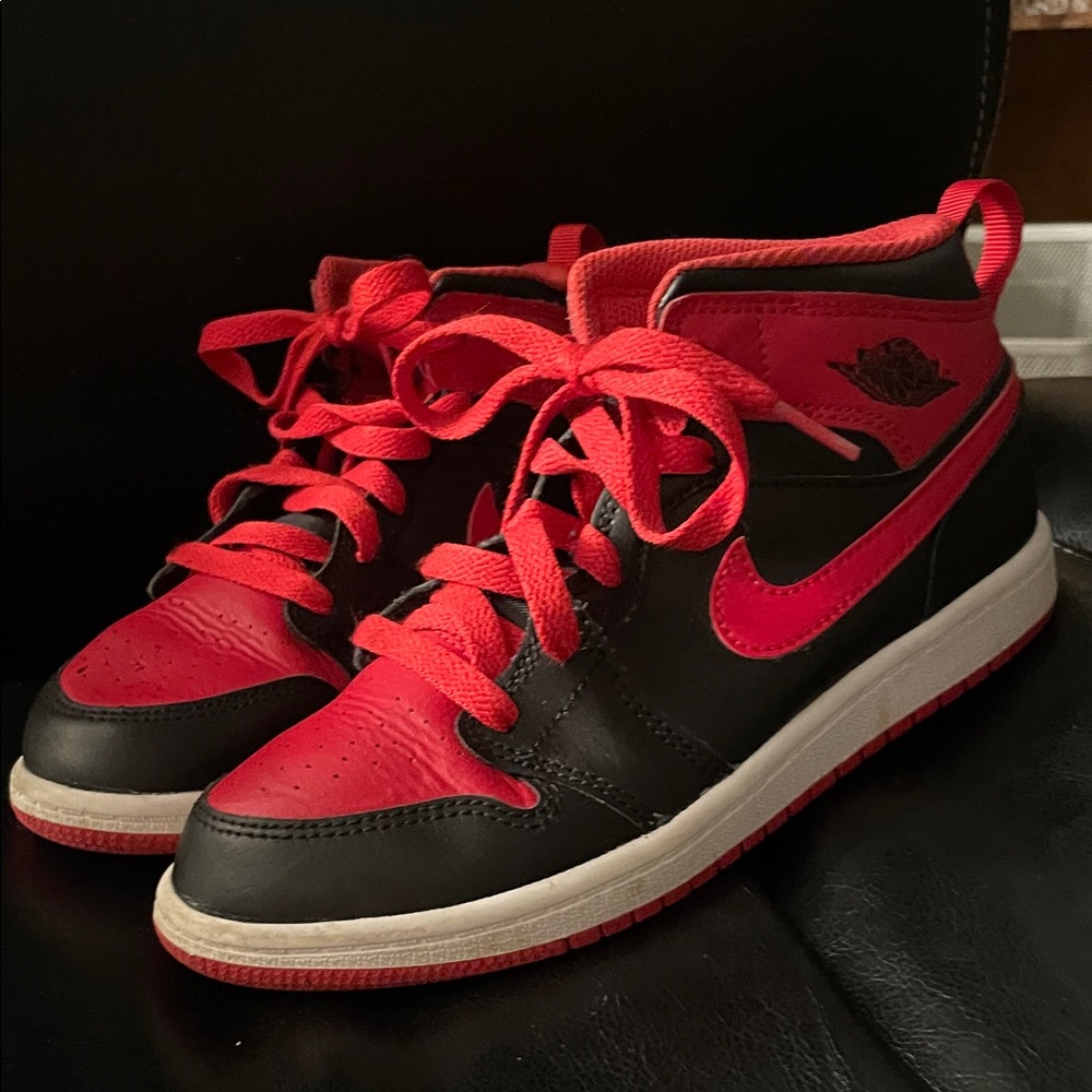Jordan Black and Red High-Top Sneakers - Picture 2 of 6